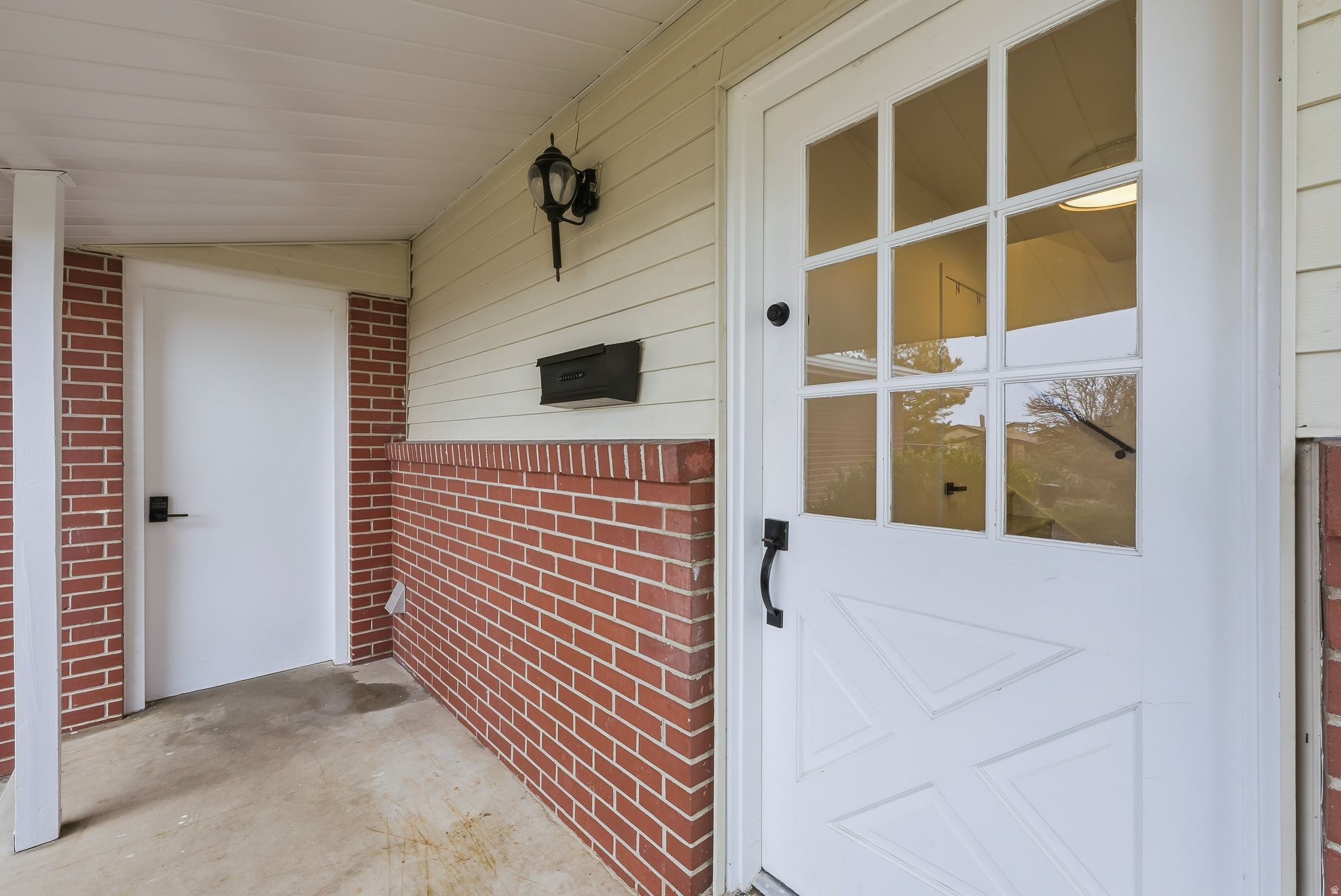 EASTWOOD HILLS - Residential