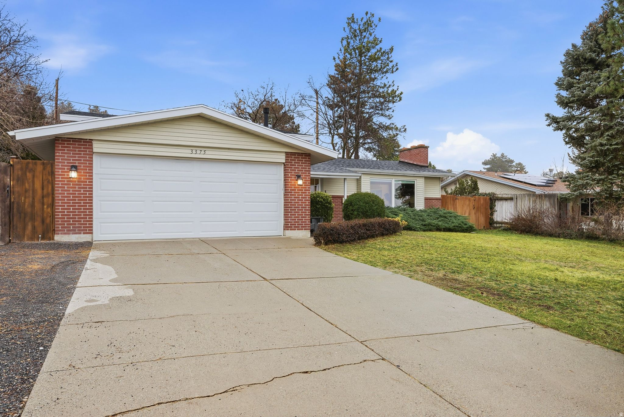 EASTWOOD HILLS - Residential