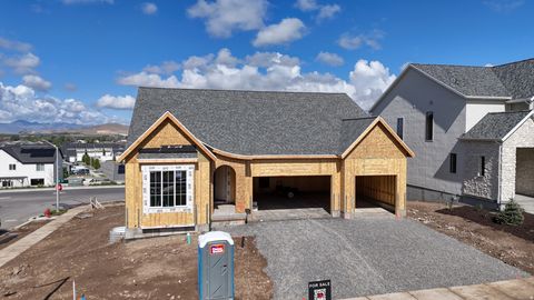 Photo of 1852 S 100 E #4, Payson, UT 84651 (MLS # 2153890)
