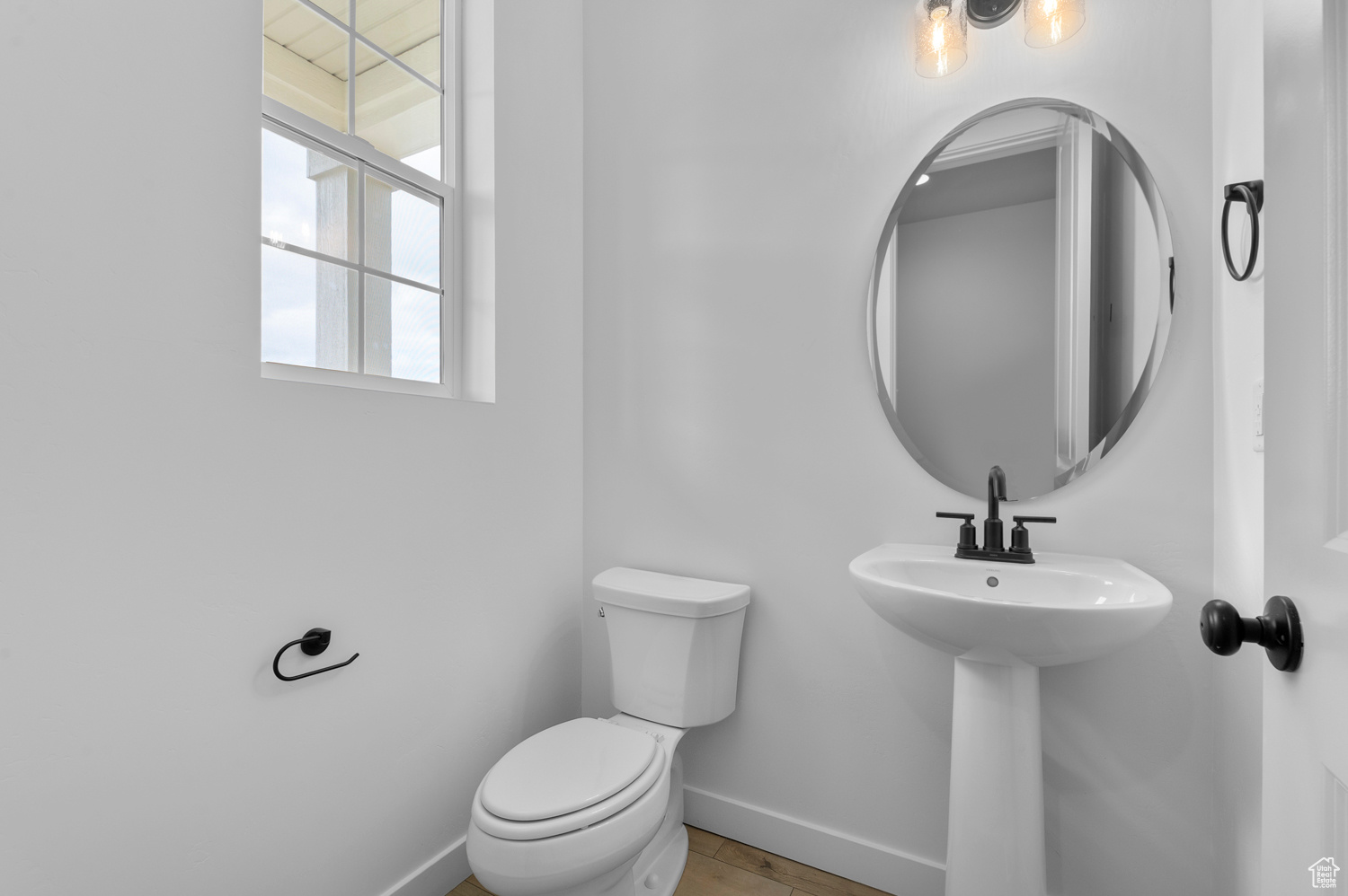 HIDDEN OAKS COTTAGE 771 - Residential