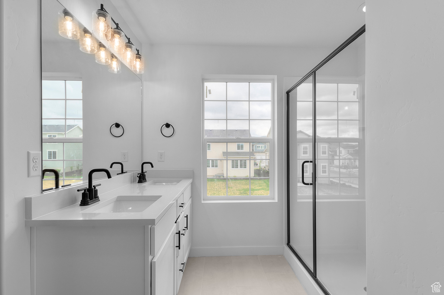 HIDDEN OAKS COTTAGE 771 - Residential