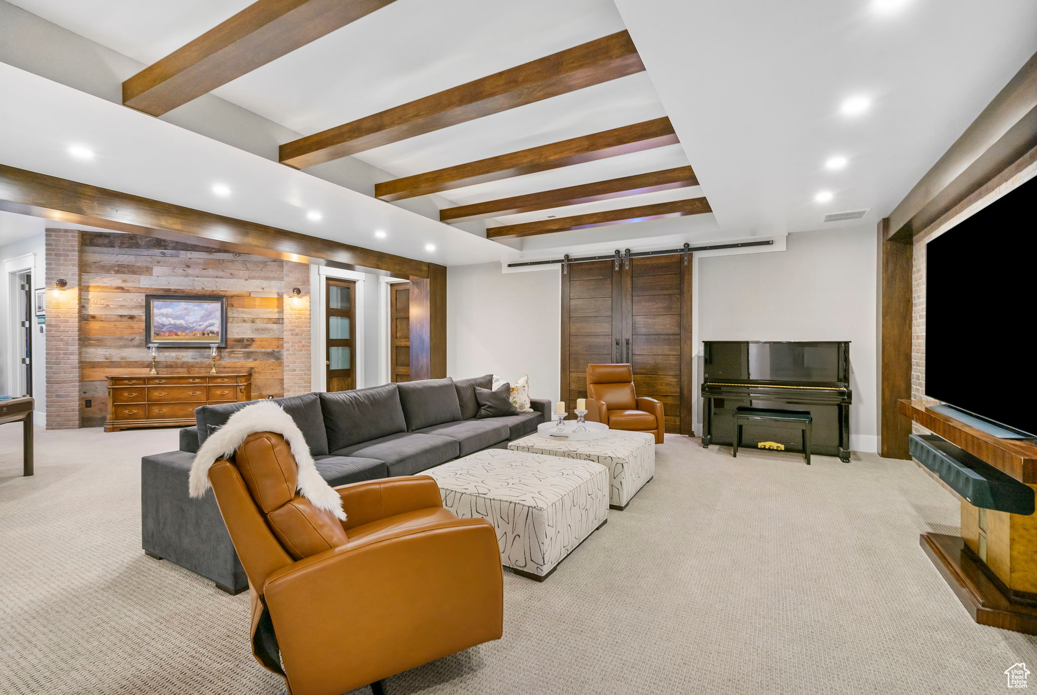 HERITAGE HILLS - Residential