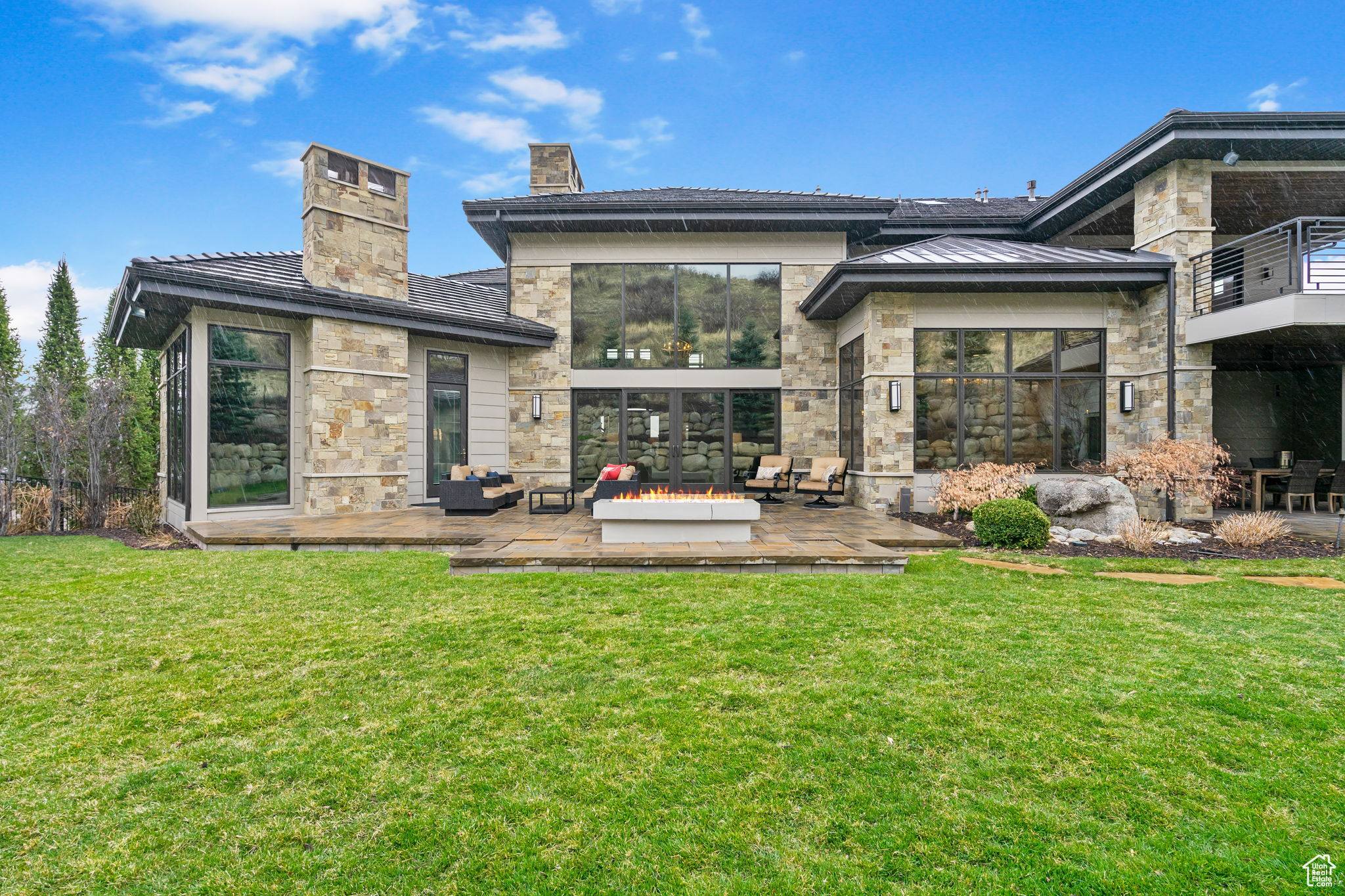 HERITAGE HILLS - Residential