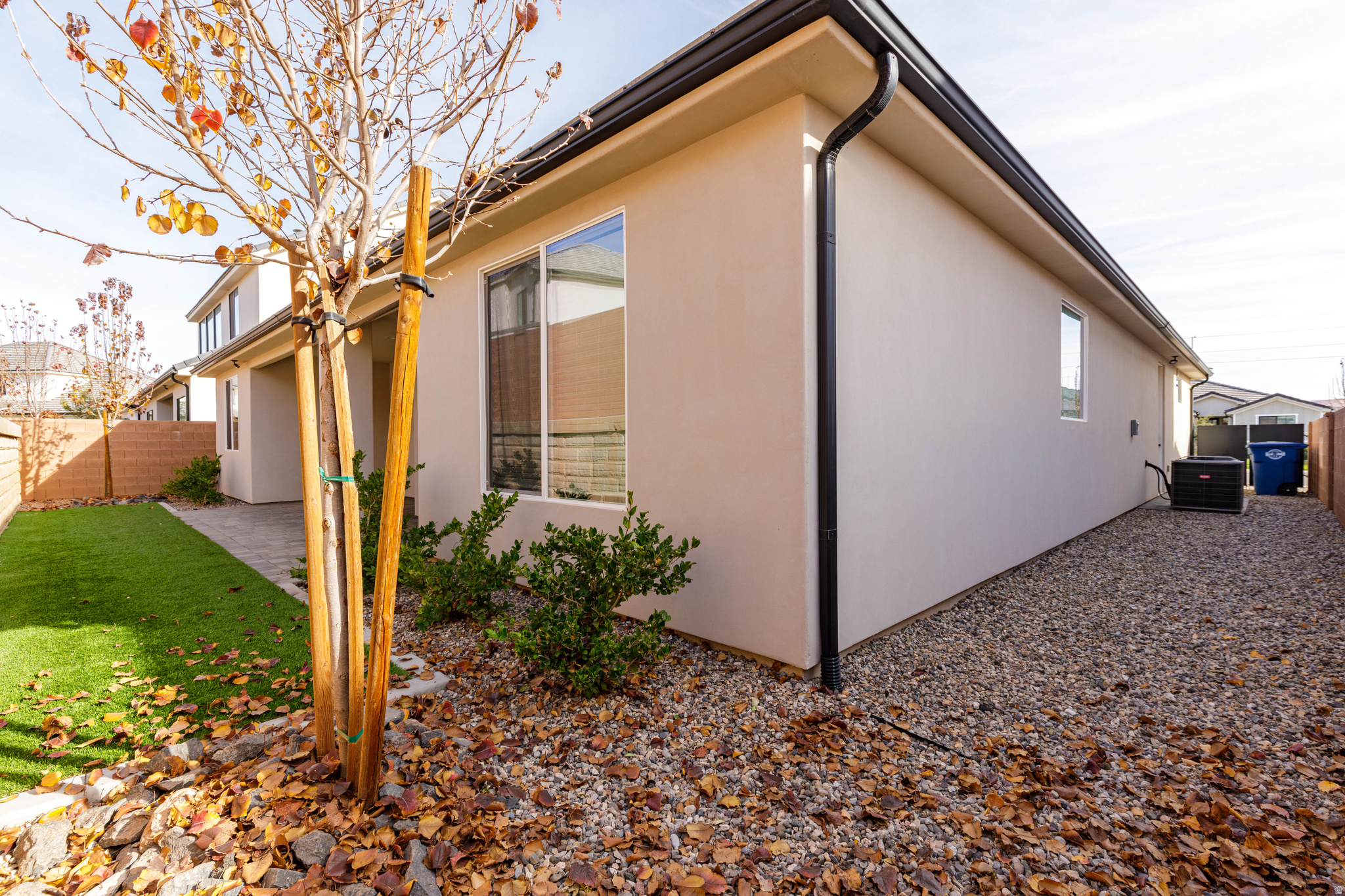 RED MESA AT SUNRISE VALLEY 1 - Residential