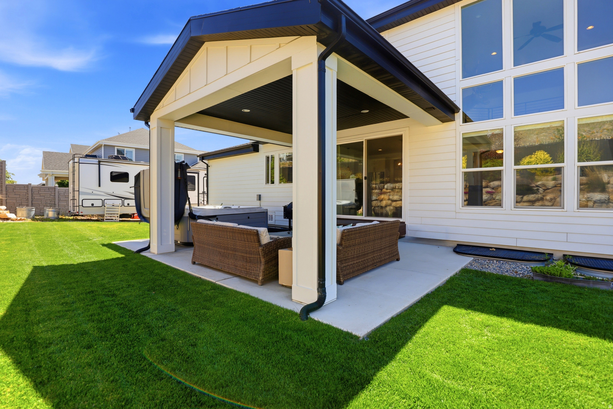 RIDGE - Residential