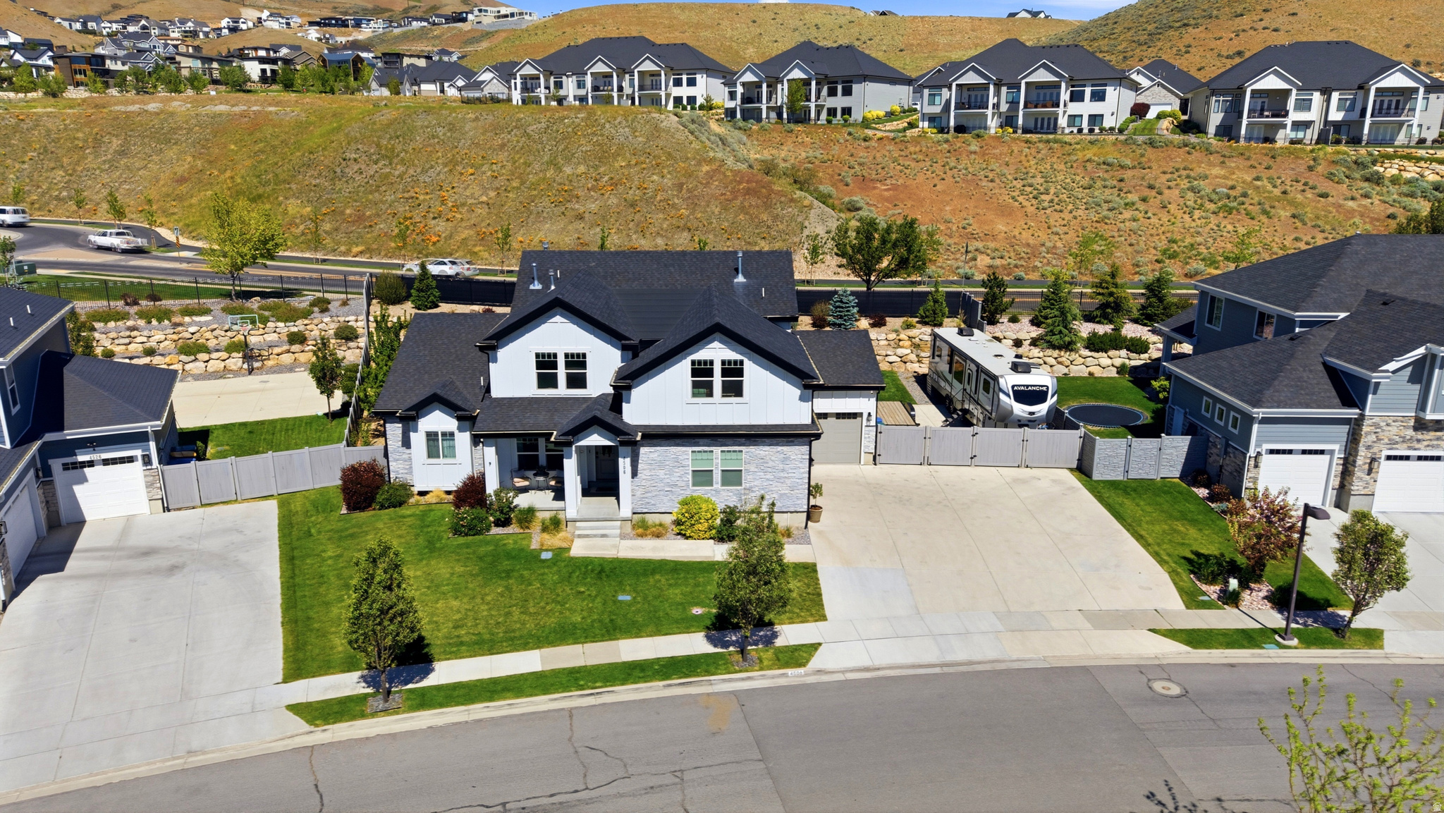 RIDGE - Residential