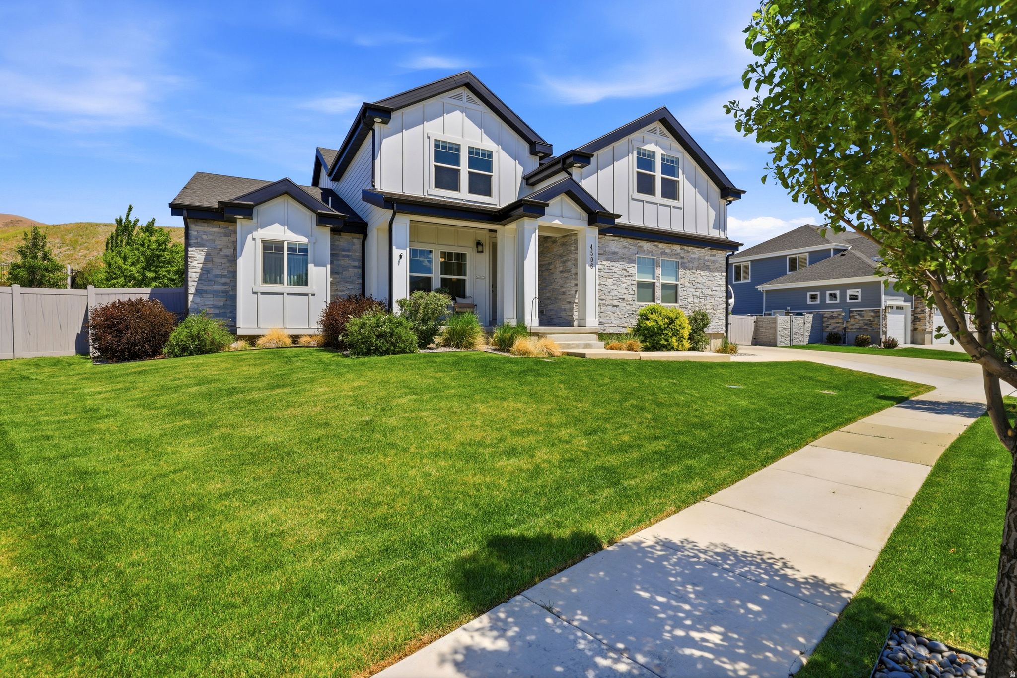 RIDGE - Residential
