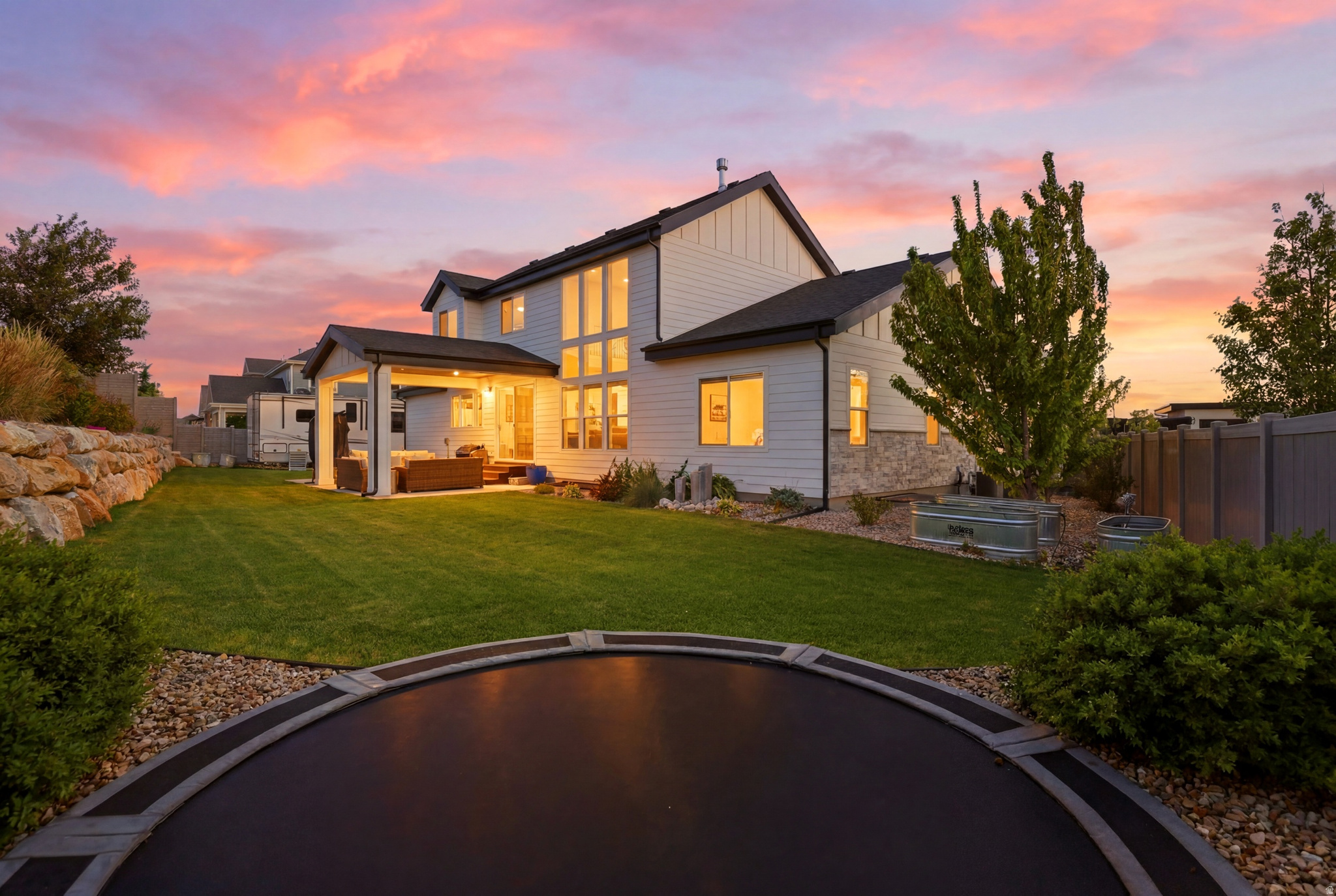 RIDGE - Residential