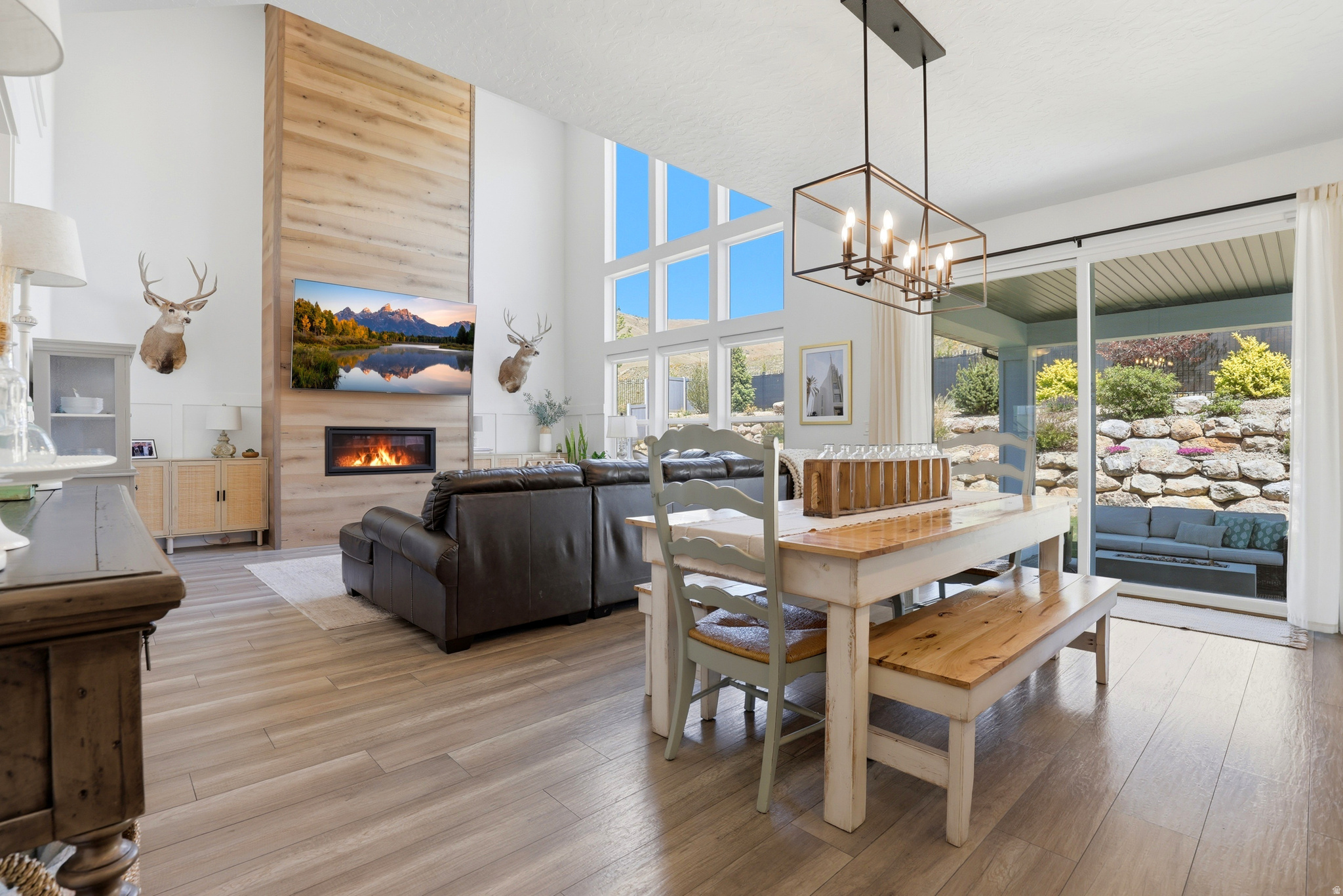 RIDGE - Residential