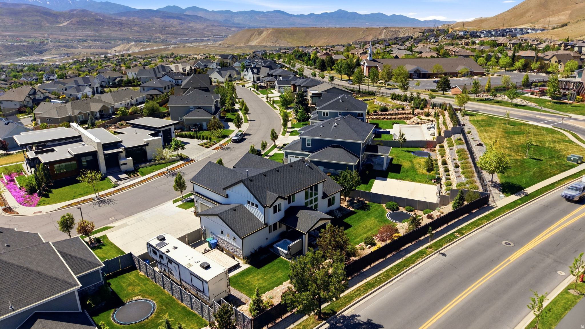 RIDGE - Residential