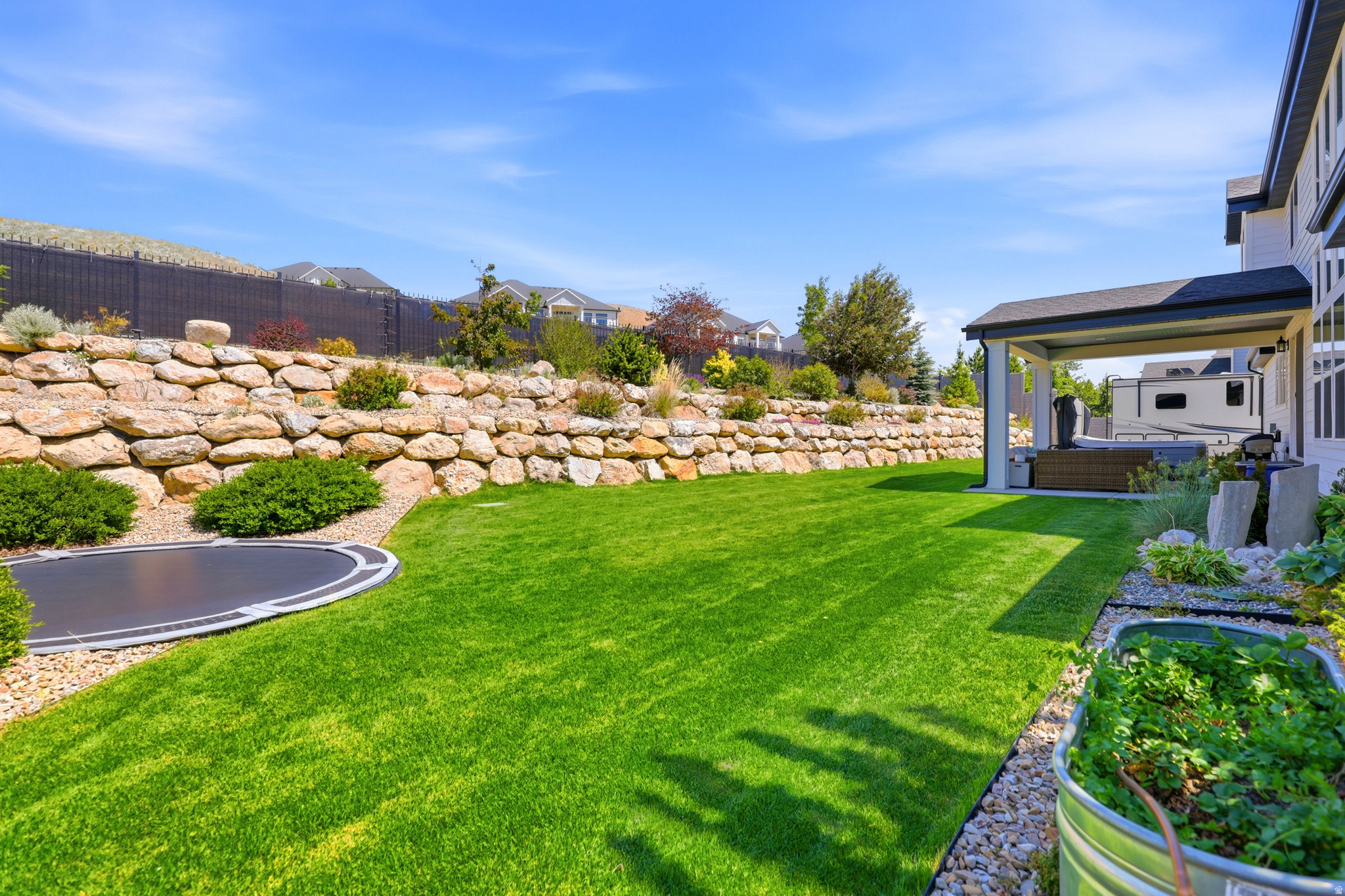 RIDGE - Residential