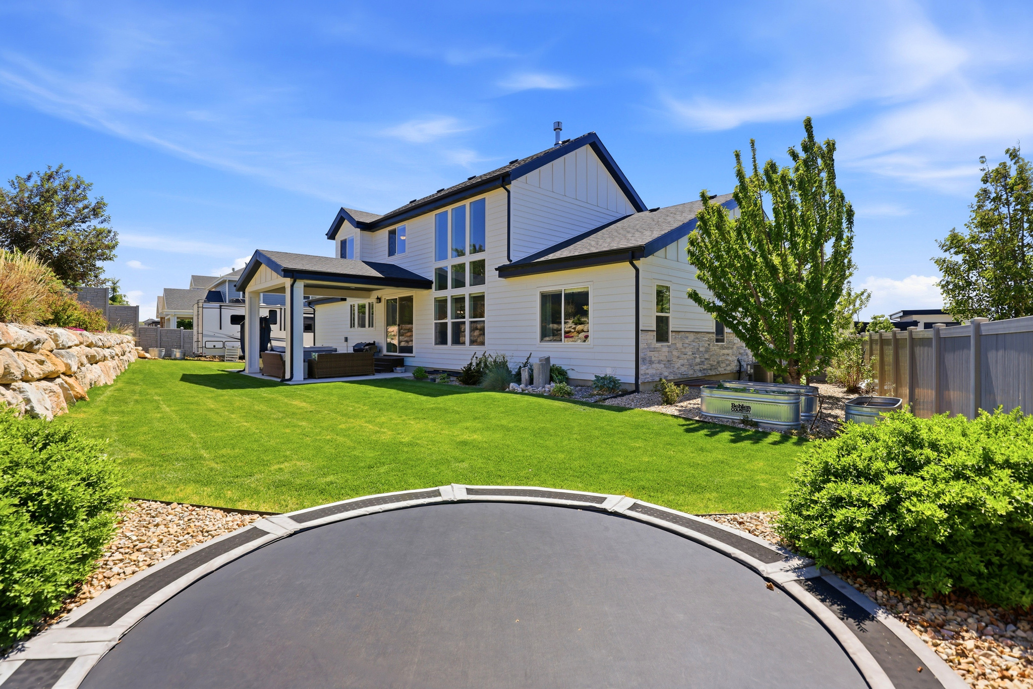 RIDGE - Residential