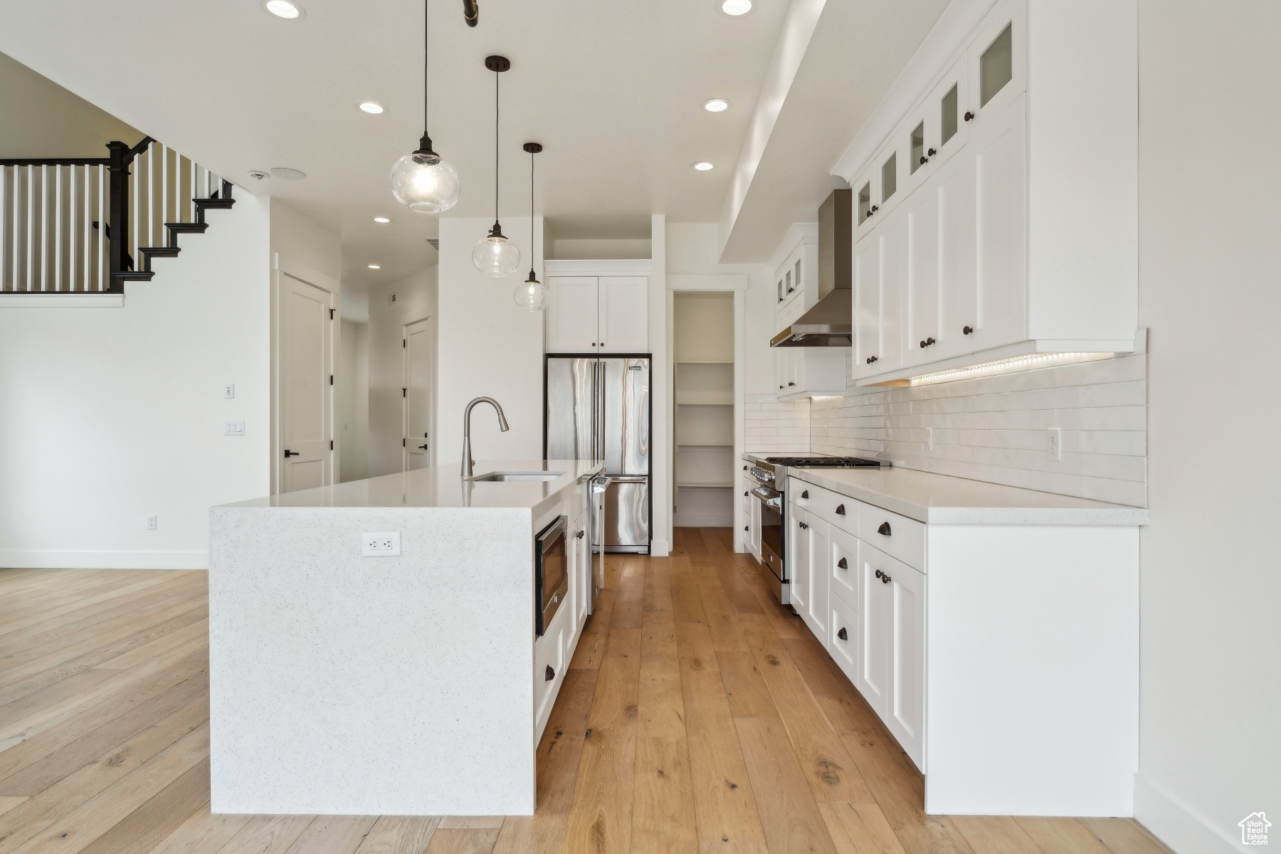 LODGES AT SNAKE CREEK - Residential