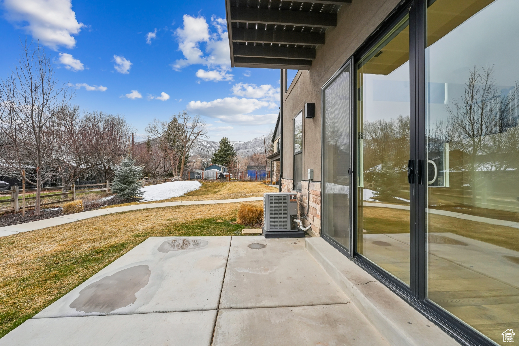 LODGES AT SNAKE CREEK - Residential