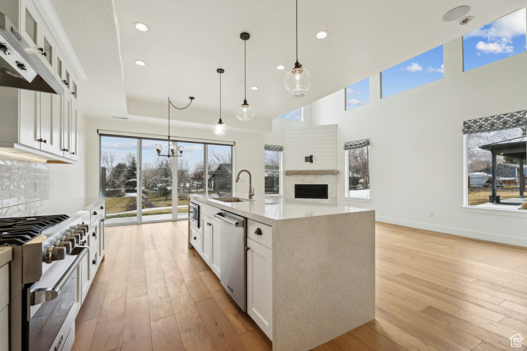 LODGES AT SNAKE CREEK - Residential