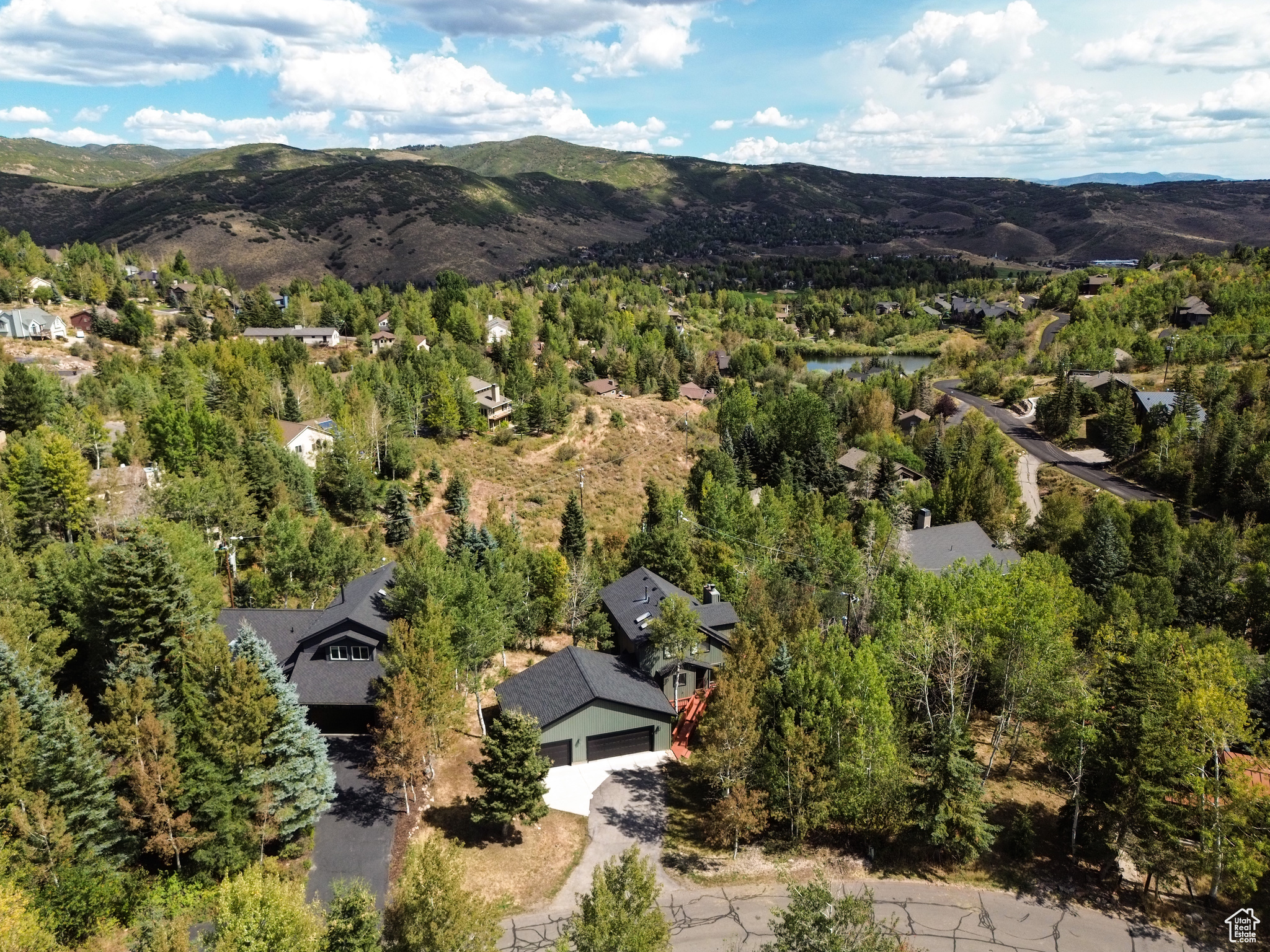 HIDDEN COVE - Residential