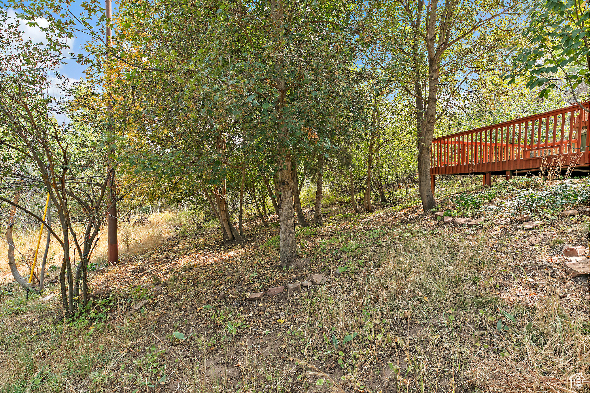 HIDDEN COVE - Residential