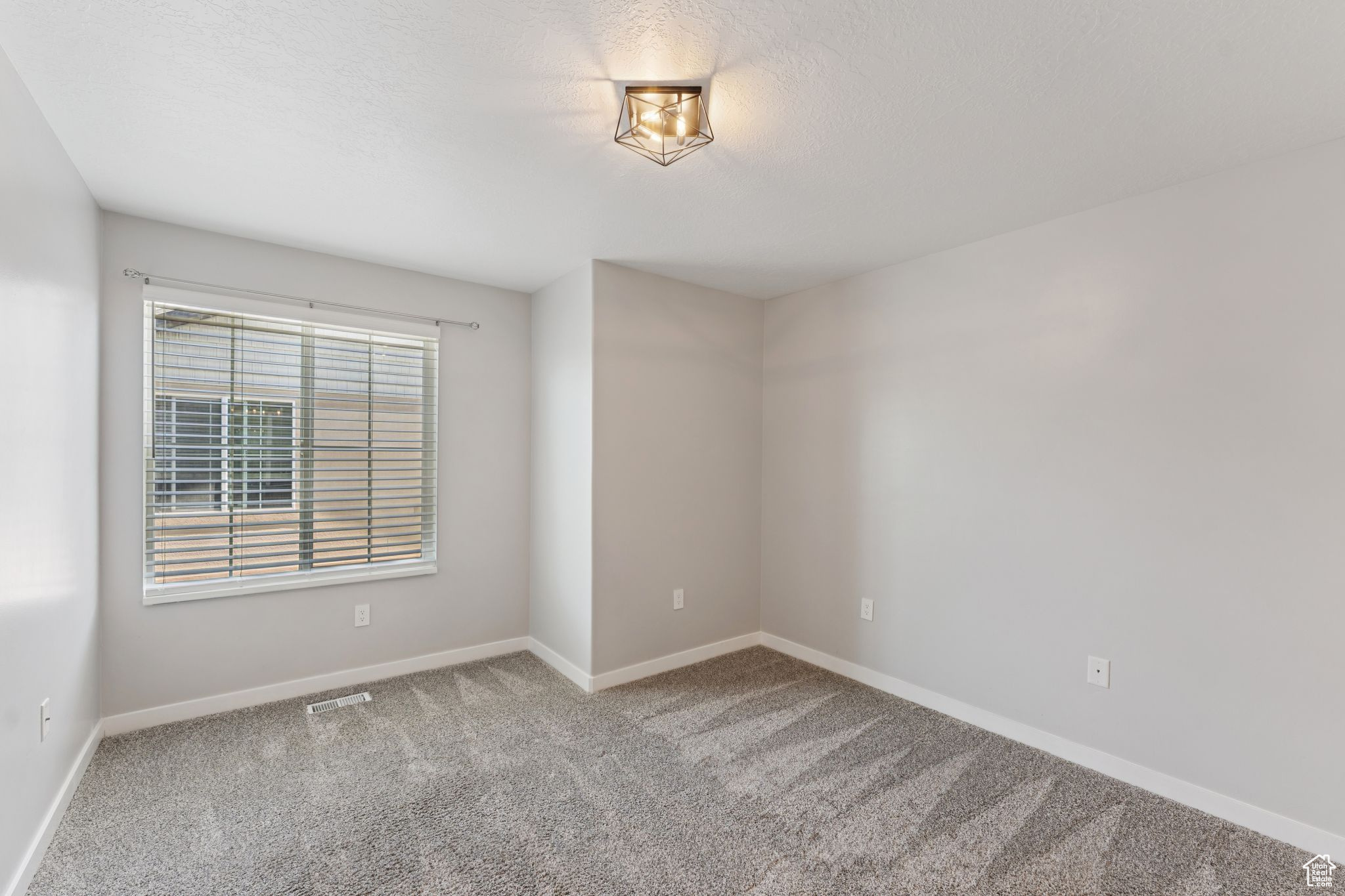 NORTH FOXBORO - Residential