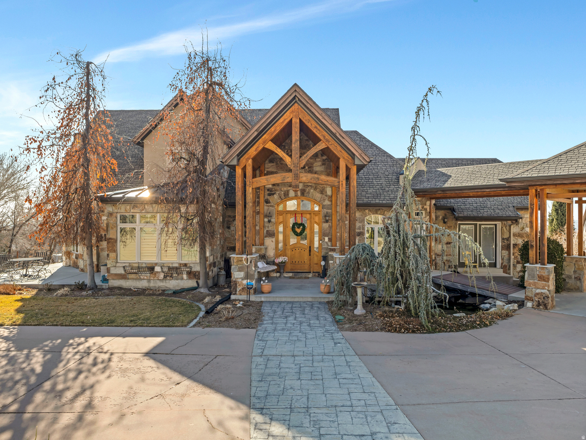 MOHOGANY RIDGE - Residential