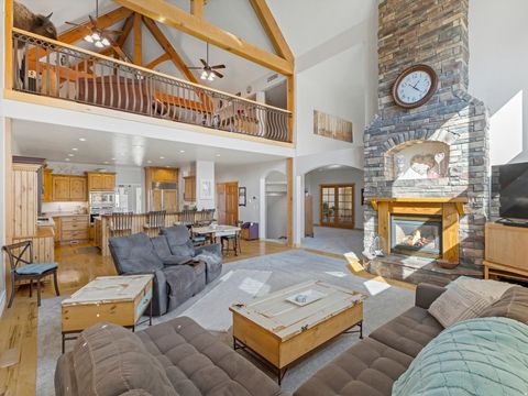 Tiny photo for 861 N 1100 E, Pleasant Grove, UT 84062 (MLS # 2134867)