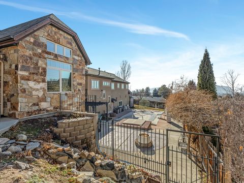 Tiny photo for 861 N 1100 E, Pleasant Grove, UT 84062 (MLS # 2134867)