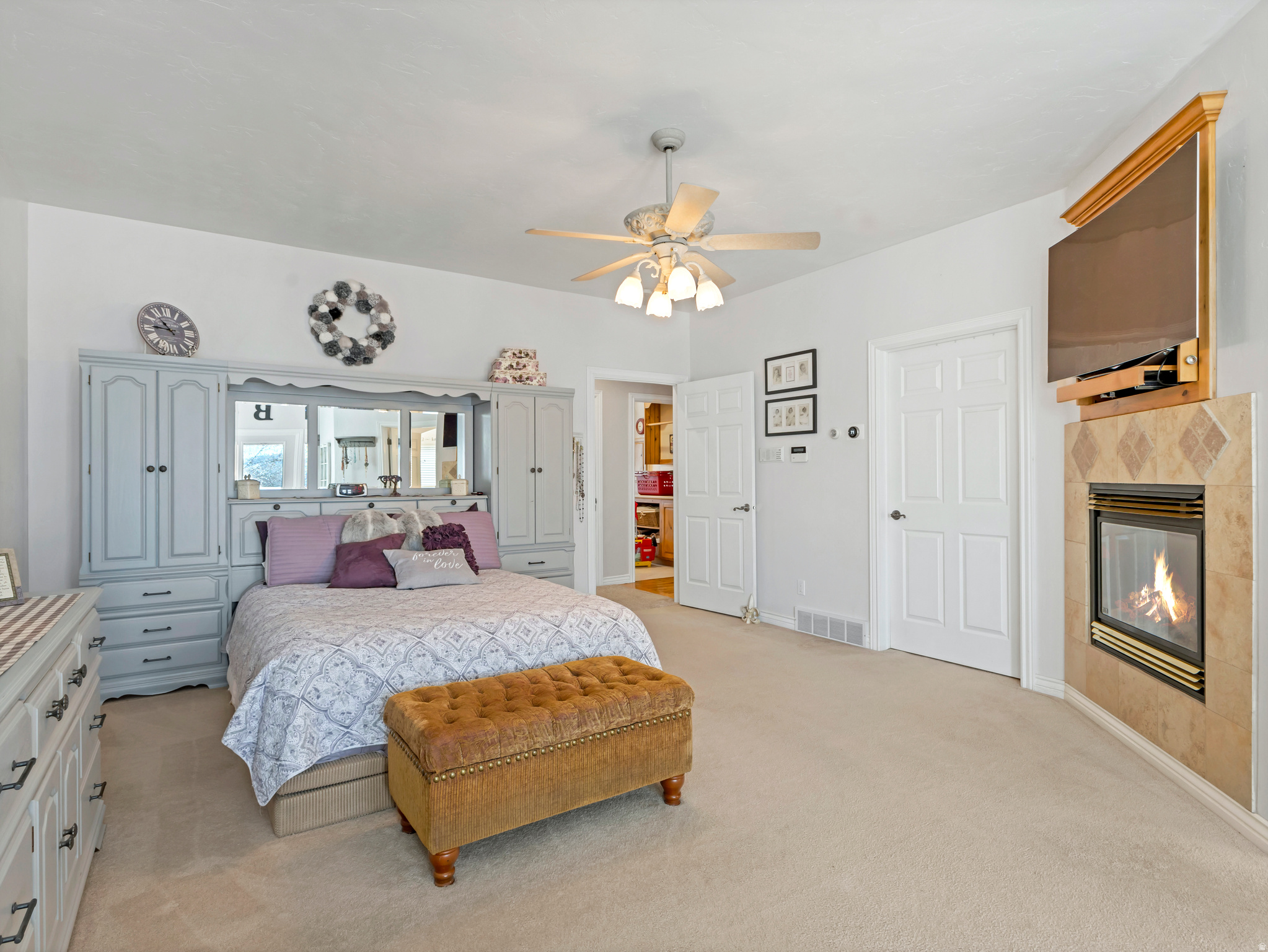 MOHOGANY RIDGE - Residential