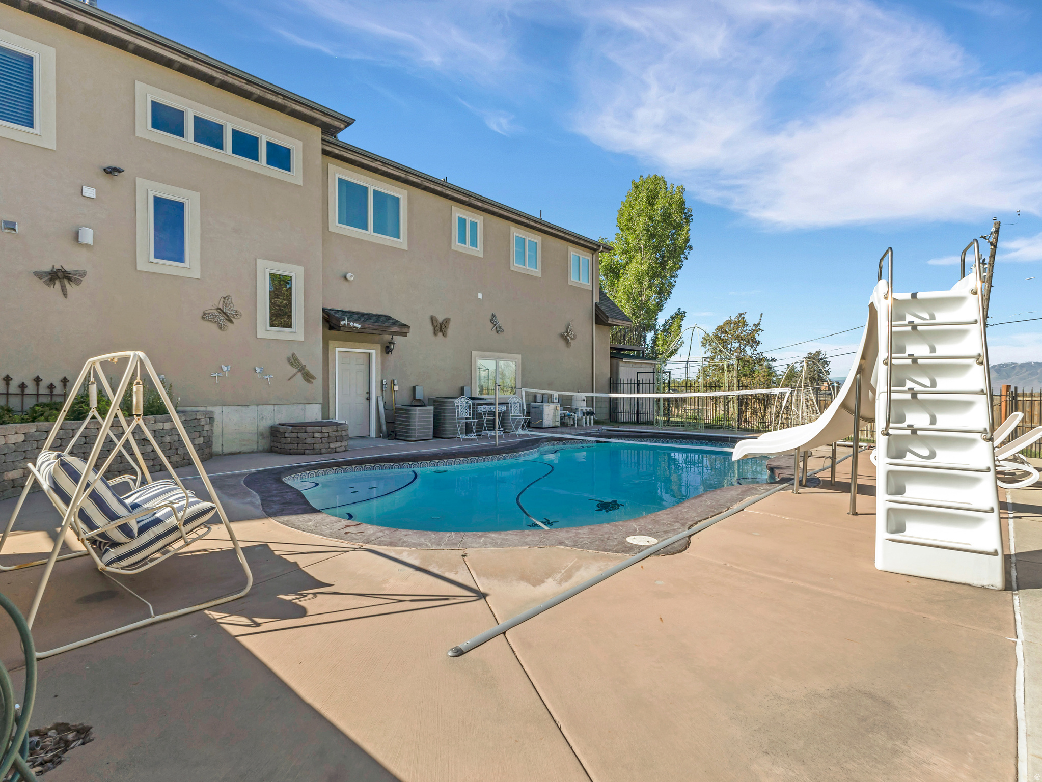MOHOGANY RIDGE - Residential