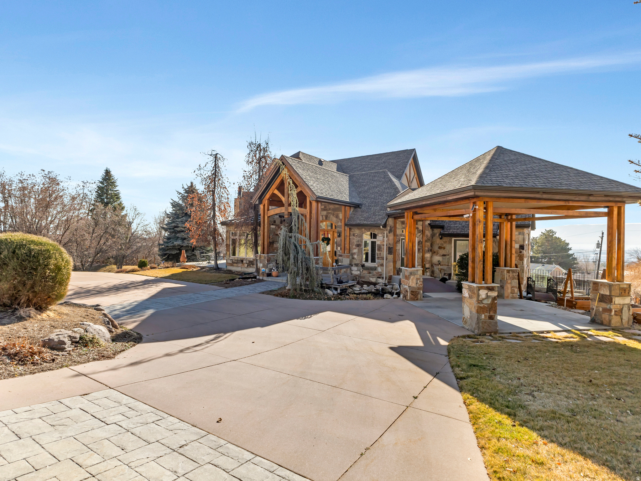 MOHOGANY RIDGE - Residential