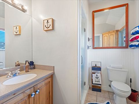 Tiny photo for 861 N 1100 E, Pleasant Grove, UT 84062 (MLS # 2134867)