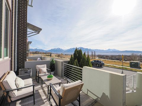 Tiny photo for 4512 KESTREL RIDGE RD #313, South Jordan, UT 84009 (MLS # 2143372)