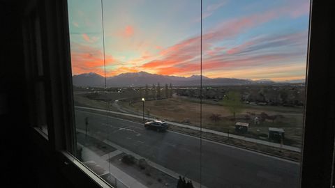 Tiny photo for 4512 KESTREL RIDGE RD, South Jordan, UT 84009 (MLS # 2143372)