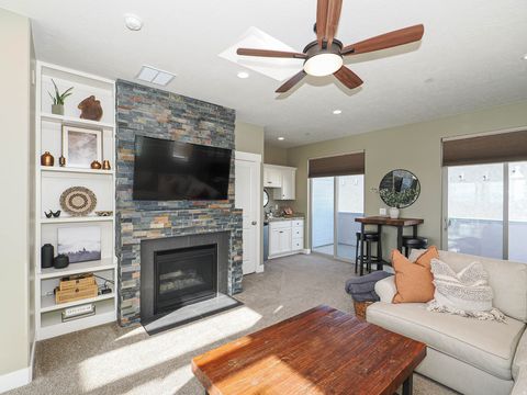Tiny photo for 4512 KESTREL RIDGE RD #313, South Jordan, UT 84009 (MLS # 2143372)