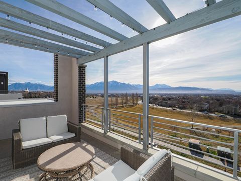 Tiny photo for 4512 KESTREL RIDGE RD #313, South Jordan, UT 84009 (MLS # 2143372)