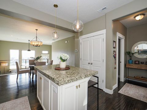 Tiny photo for 4512 KESTREL RIDGE RD #313, South Jordan, UT 84009 (MLS # 2143372)