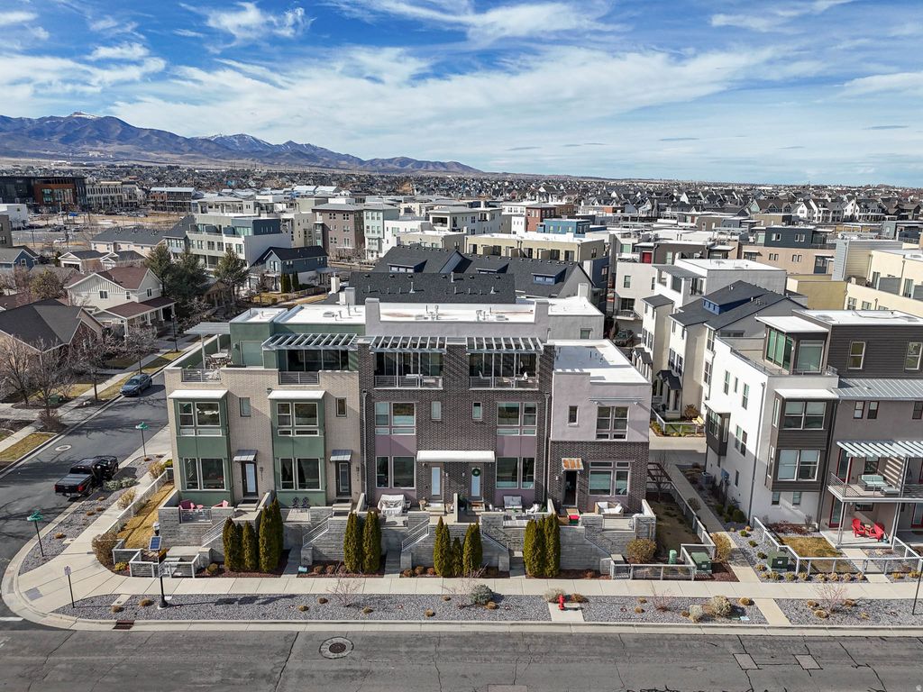 Photo of 4512 KESTREL RIDGE RD #313, South Jordan, UT 84009 (MLS # 2143372)