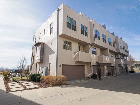 Tiny photo for 4512 KESTREL RIDGE RD #313, South Jordan, UT 84009 (MLS # 2143372)