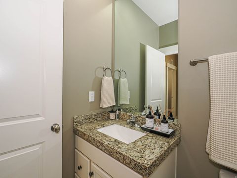 Tiny photo for 4512 KESTREL RIDGE RD #313, South Jordan, UT 84009 (MLS # 2143372)