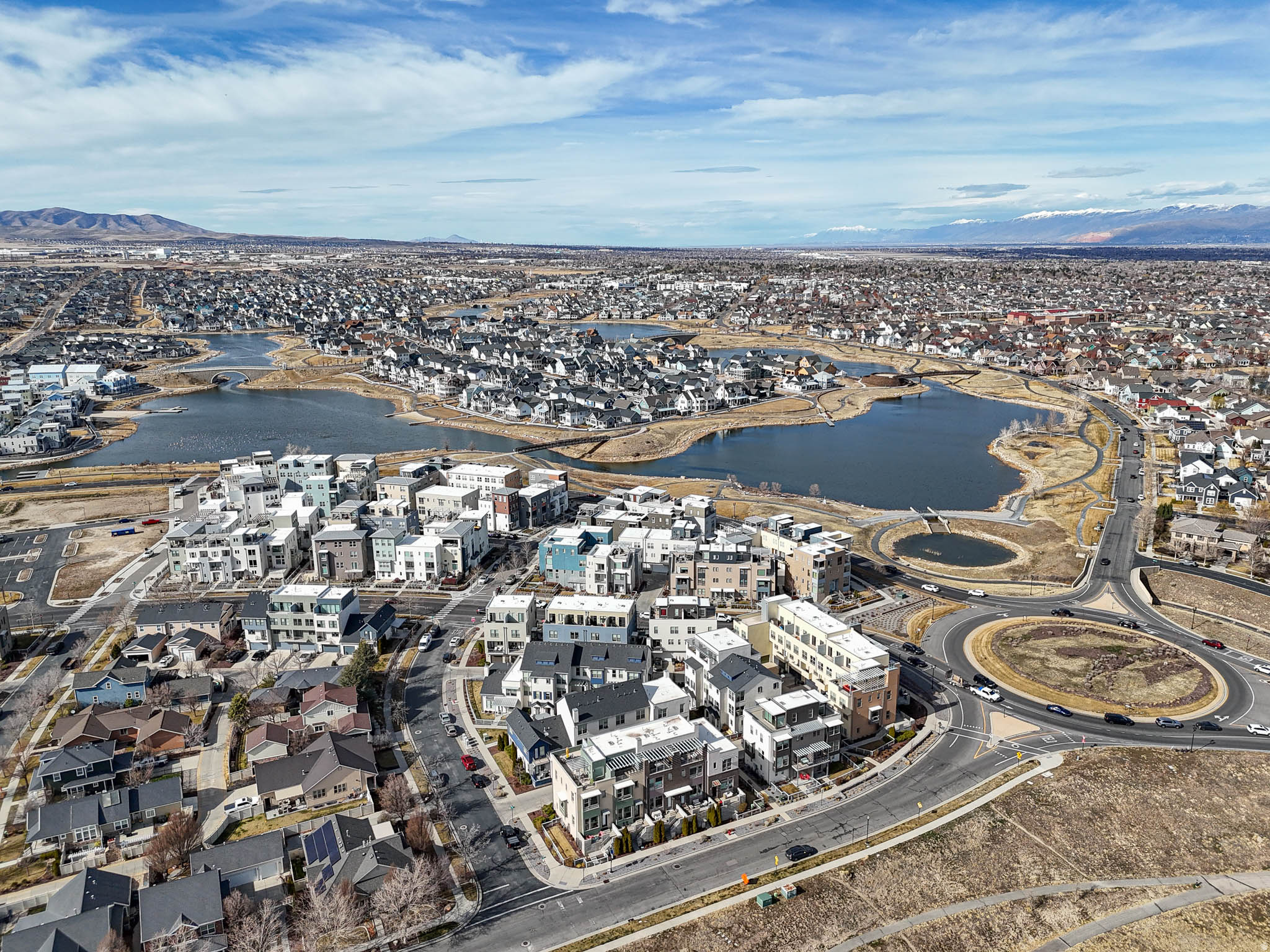 DAYBREAK - Residential