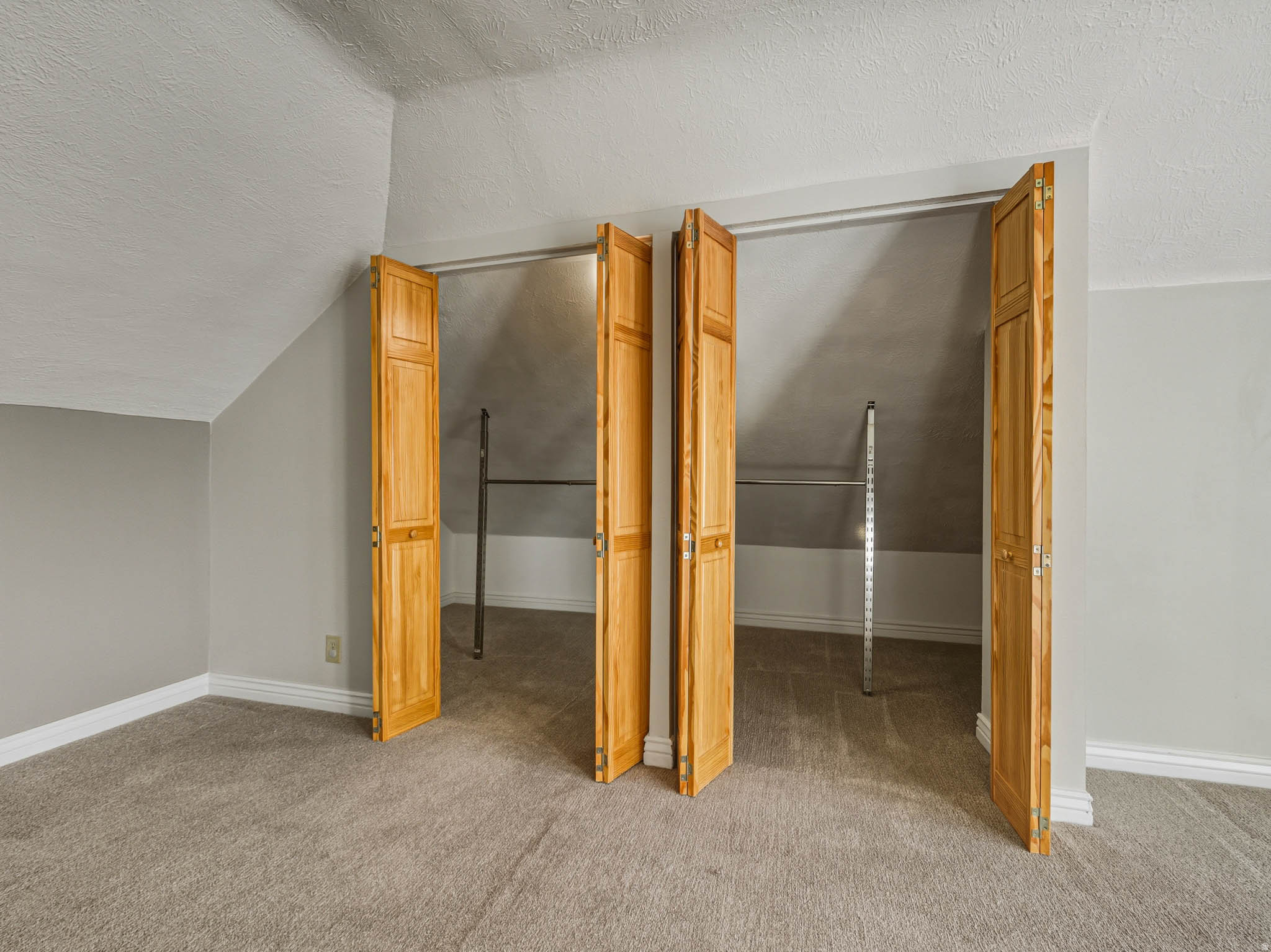 THE AVENUES - Residential