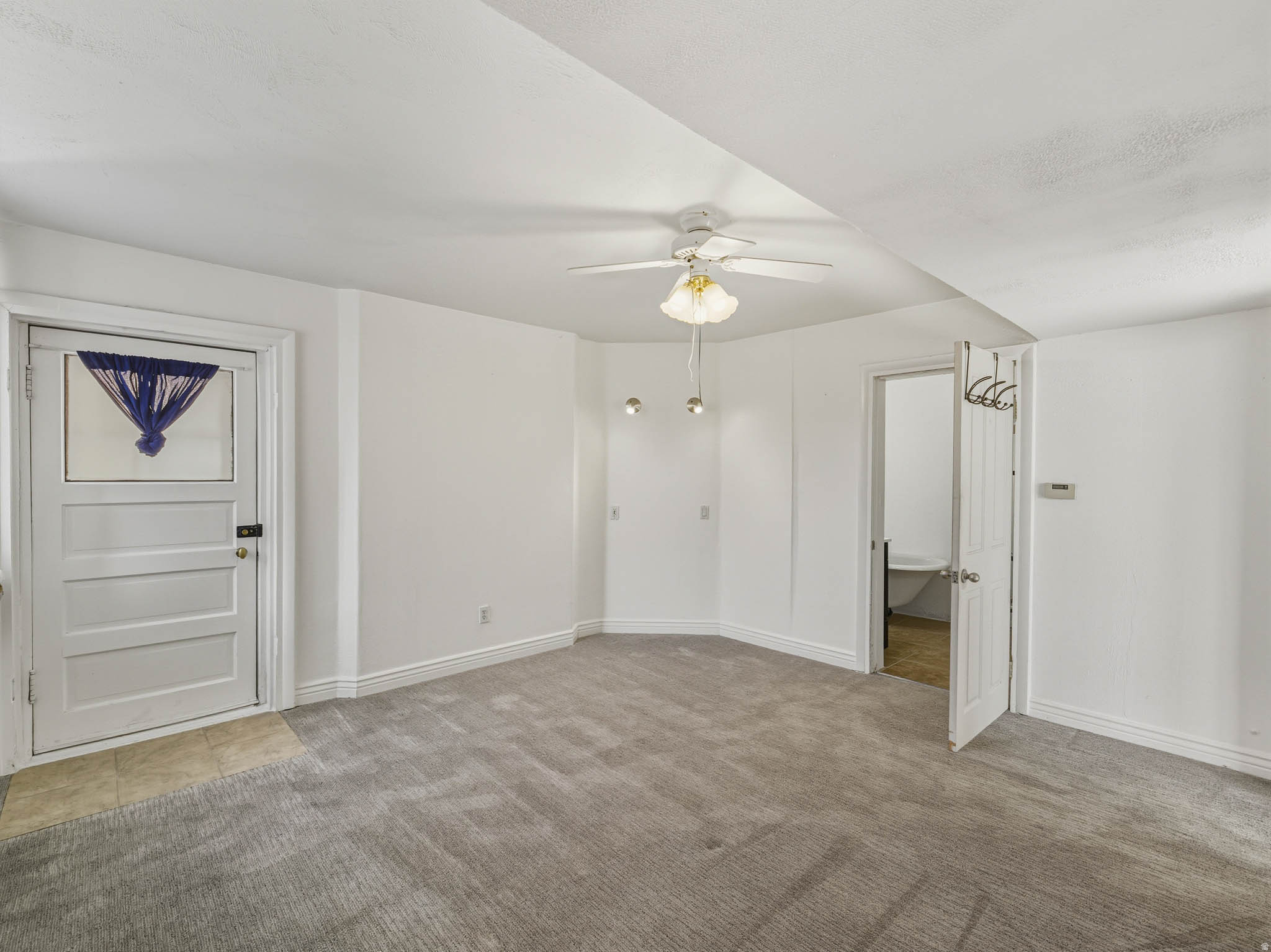 THE AVENUES - Residential