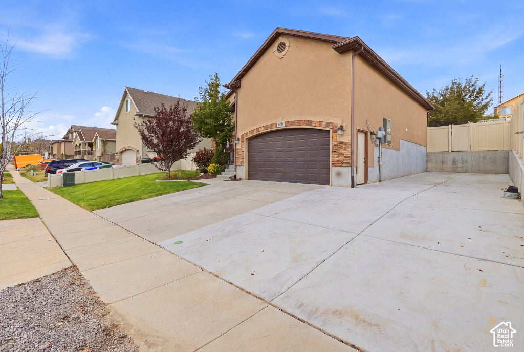 Photo of 6926 S ADVENTURE WAY, West Jordan, UT 84081 (MLS # 2190666)