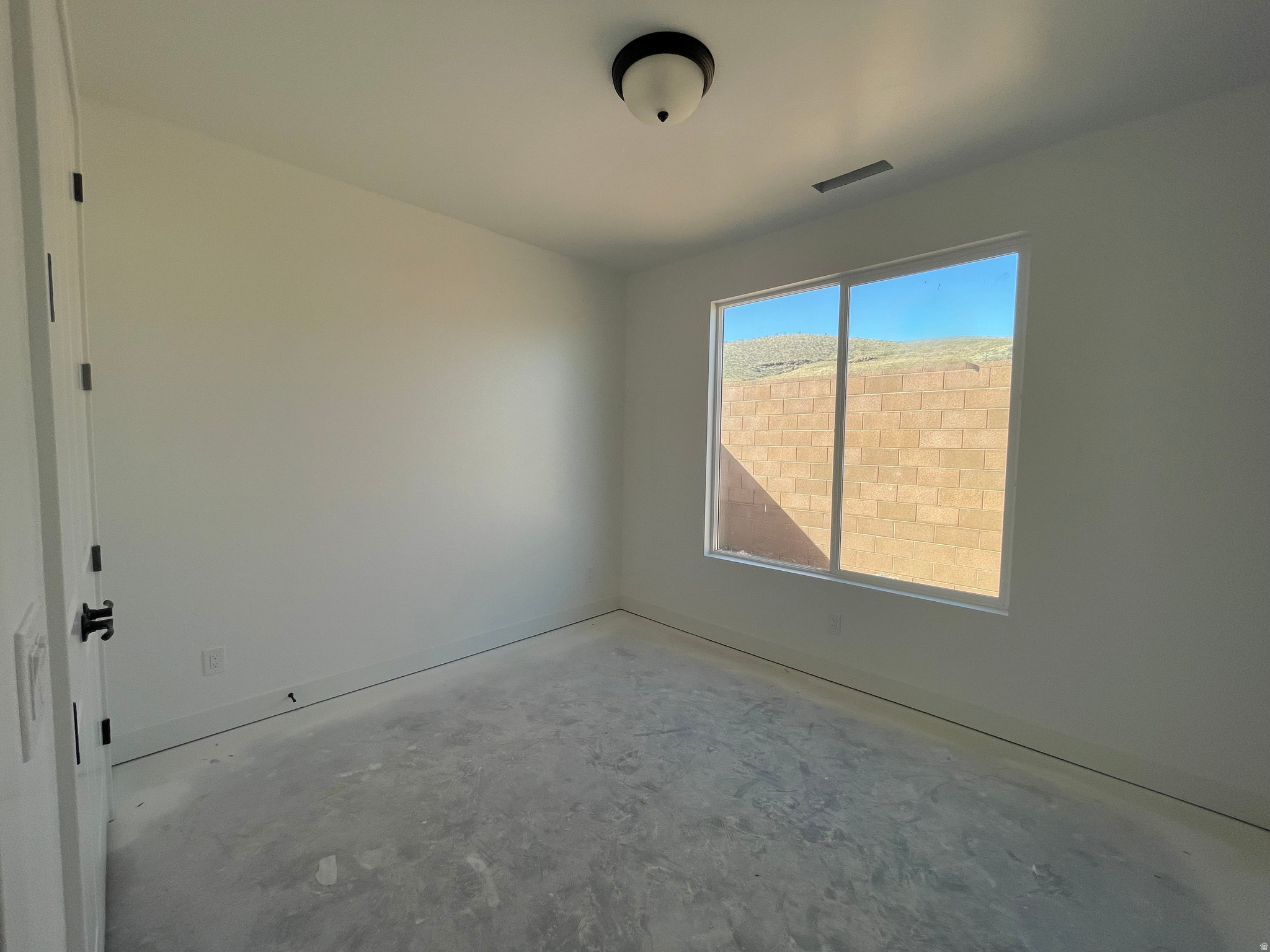 HURRICANE VIEWS - Residential