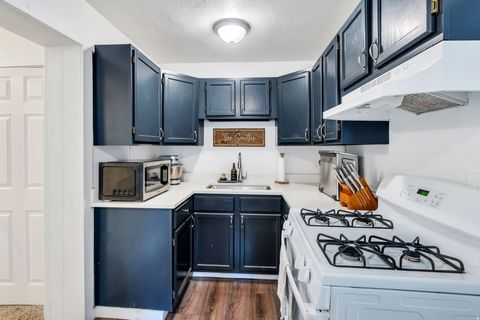 Tiny photo for 358 W 400 S, Provo, UT 84601 (MLS # 2150919)