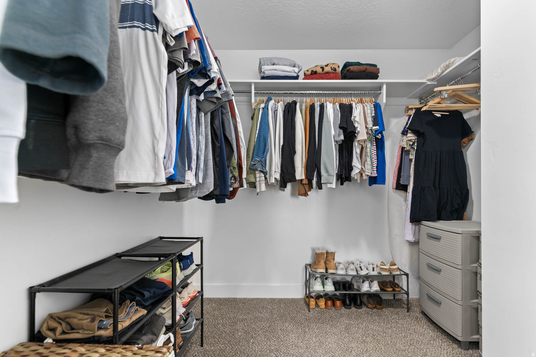 SUMMIT RIDGE - Residential