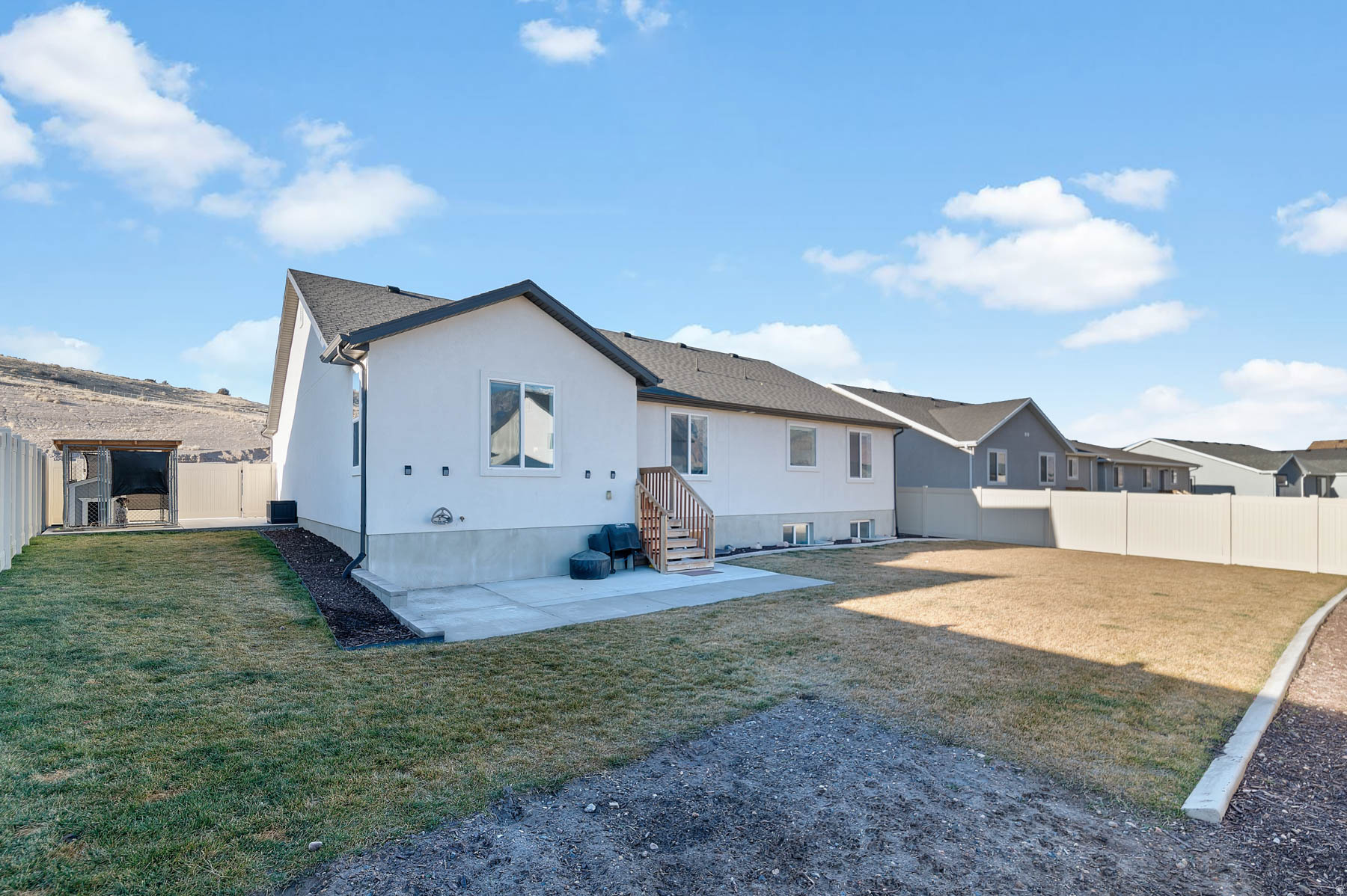 SUMMIT RIDGE - Residential