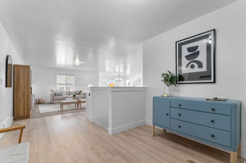 Tiny photo for 1521 S SAGEBERRY DR, Santaquin, UT 84655 (MLS # 2129420)