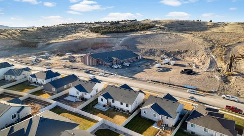 Tiny photo for 1521 S SAGEBERRY DR, Santaquin, UT 84655 (MLS # 2129420)