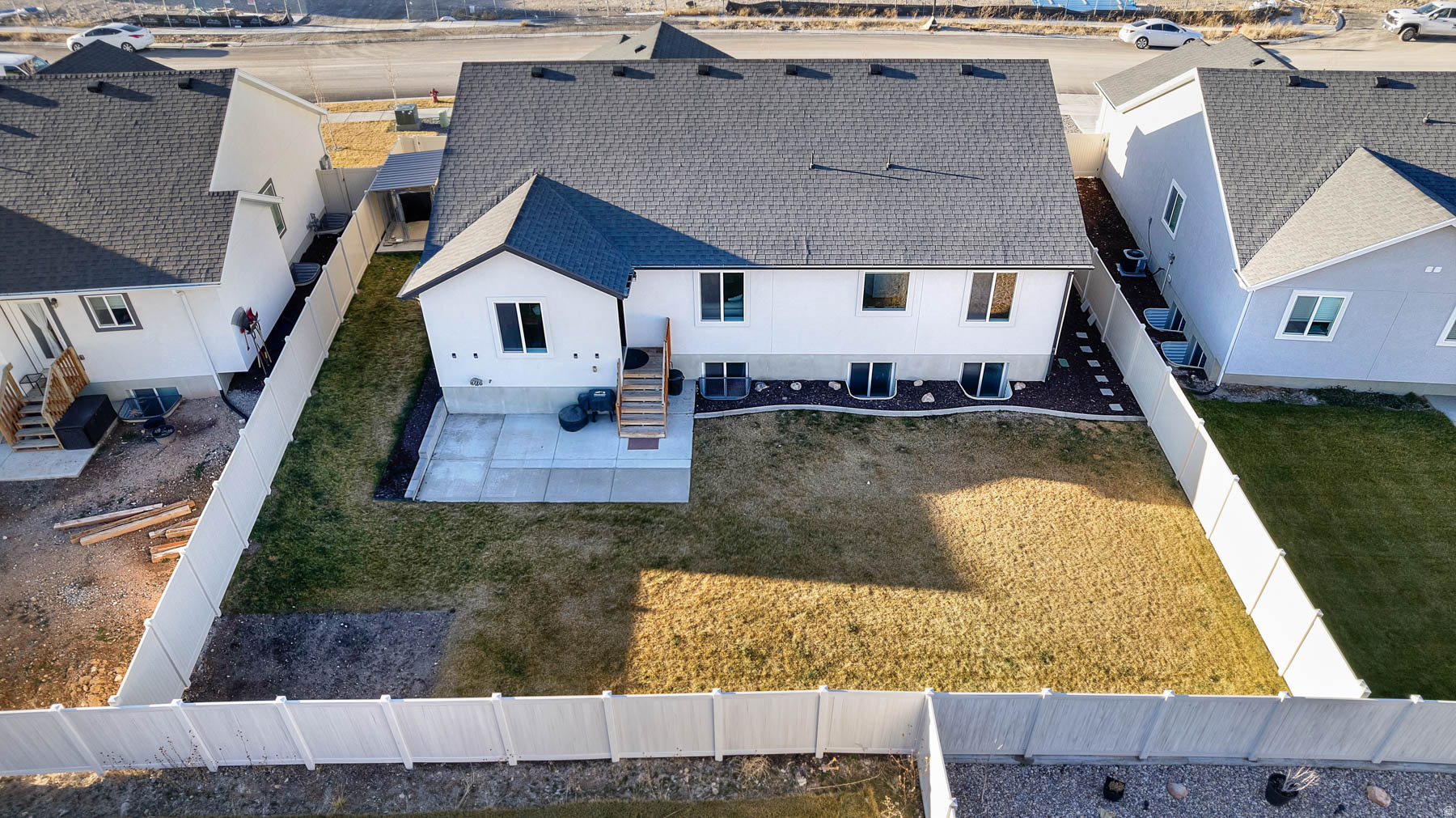 SUMMIT RIDGE - Residential