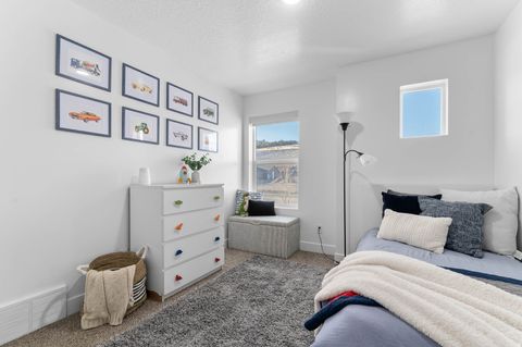Tiny photo for 1521 S SAGEBERRY DR, Santaquin, UT 84655 (MLS # 2129420)