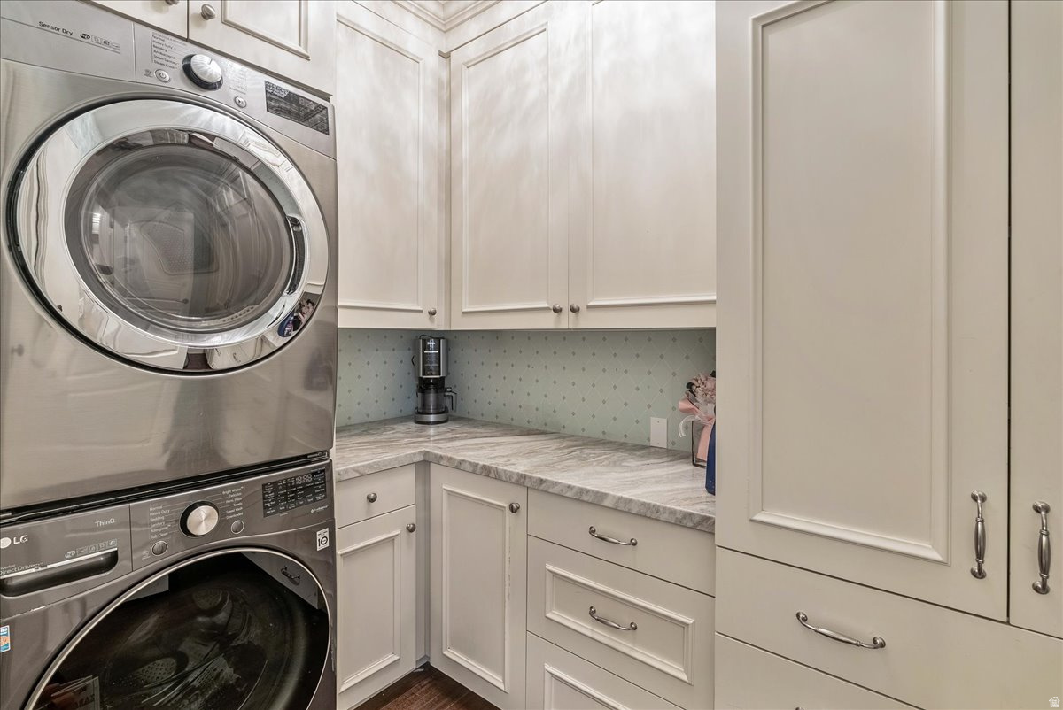 EAGLEWOOD COVE SUB - Residential